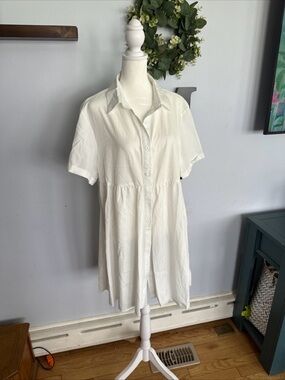 SHEIN White Button-Front Mini Shirt Dress